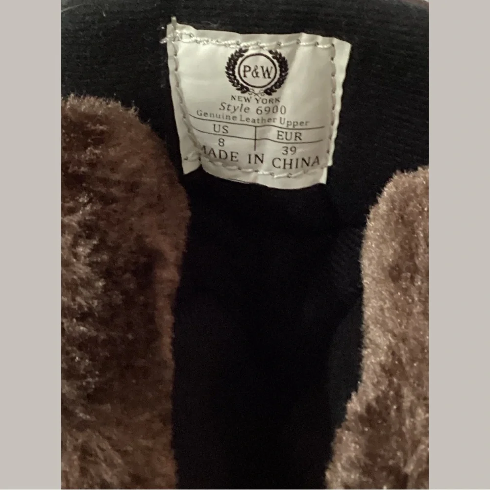 ✨Host Pick✨P & W New York Waterproof Snow Duck Boots- Sz 8
